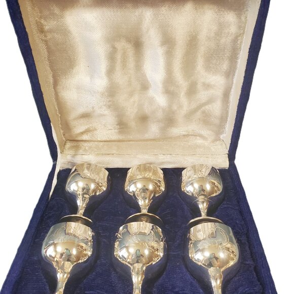Miniature Silver-Plated Cups – suited for serving liqueurs - Picture 5 of 7